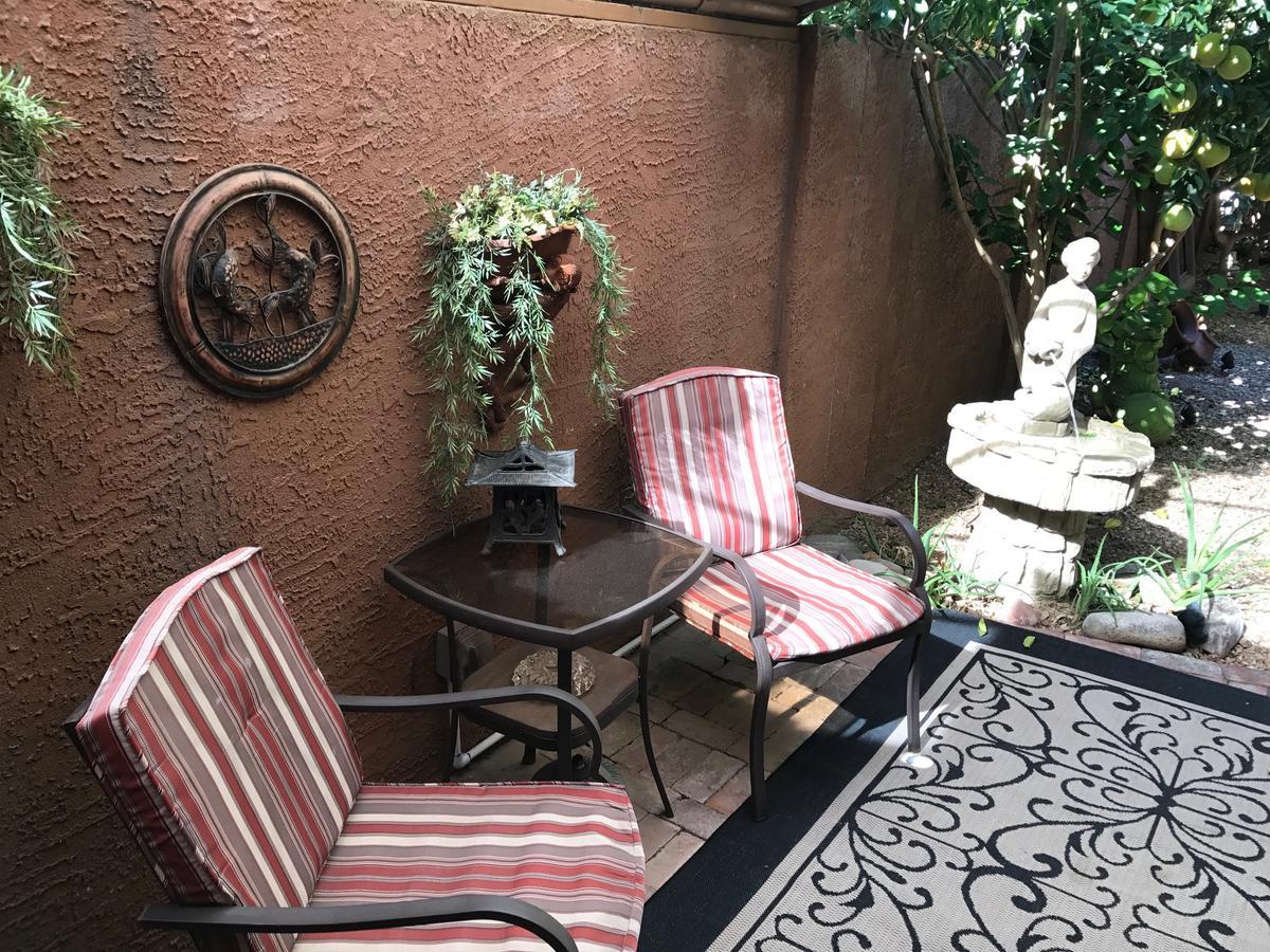 Don'S Elegante Bed & Breakfast Феникс Экстерьер фото